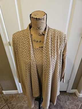NEW ☆ Kasper 2 Piece Set ~ Jacket & Shell, Size Large, Brand NEW!